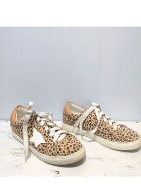 Lets See Style Leopard Sneakers Size‎ 8.5